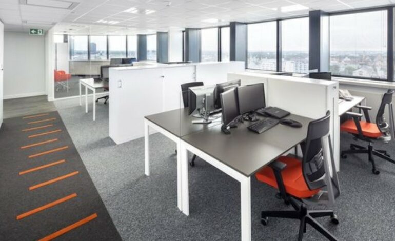 projektowanie wnetrz biurowych meble do nieformalnego biura 770x470 - Projektowanie wnętrz biurowych – meble do nieformalnego biura